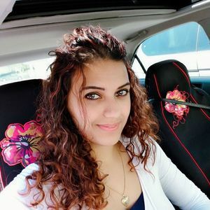 Meet your Posher, Tena